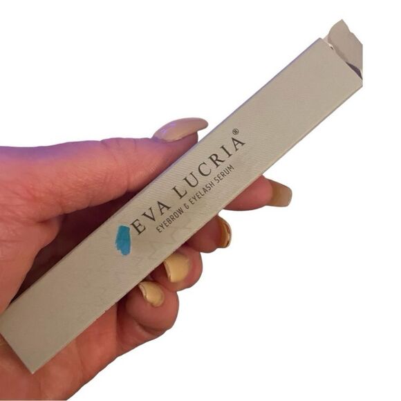 EVA LUCRIA Eyelash Growth Serum and Eyebrow Enhancer | 10ml | NWT - Picture 3 of 8